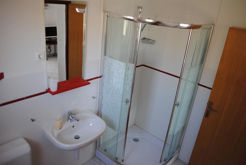 Apartments Vidolma ปอฟเลียนา ภายนอก รูปภาพ