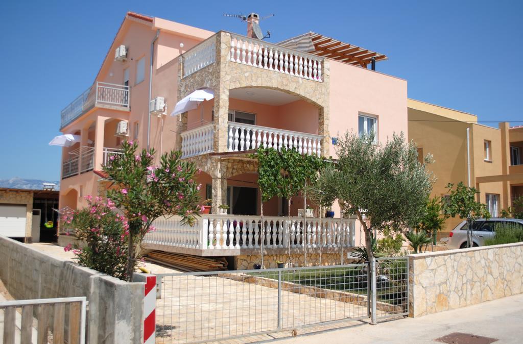 Apartments Vidolma ปอฟเลียนา ภายนอก รูปภาพ
